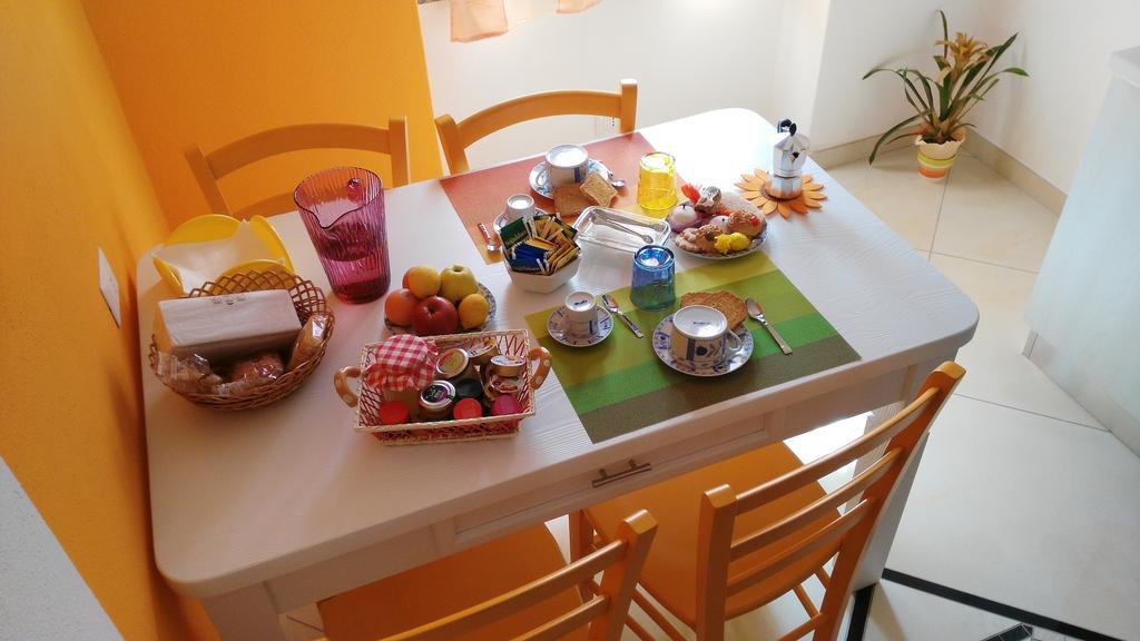 B&B Sa Zodia Guest House Bitti Eksteriør bilde