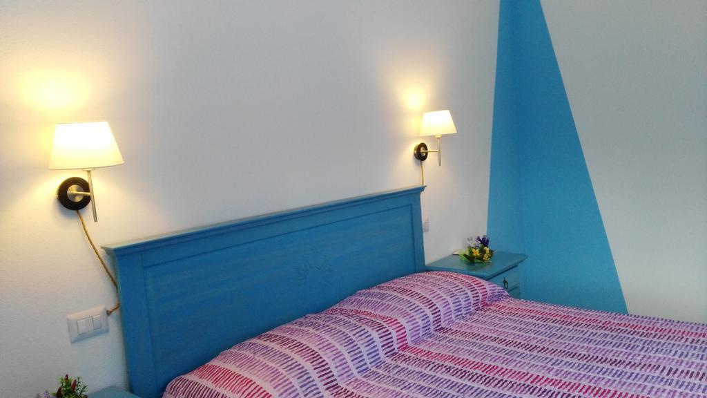 B&B Sa Zodia Guest House Bitti Eksteriør bilde