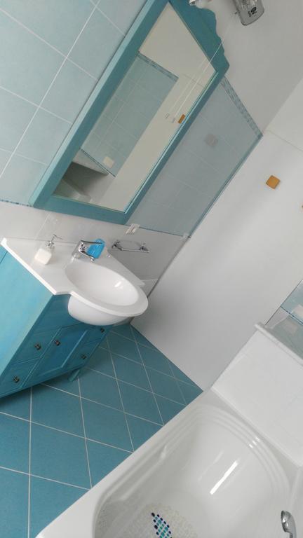 B&B Sa Zodia Guest House Bitti Eksteriør bilde
